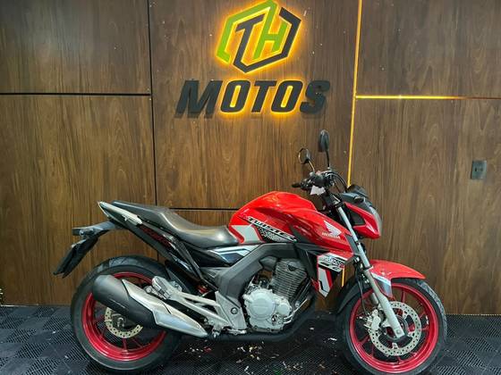 HONDA CB TWISTER HONDA CB TWISTER
